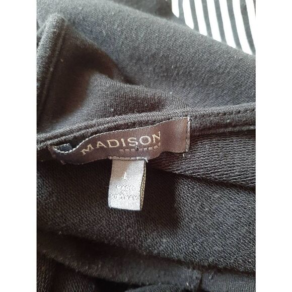 Madison sz large soft sweater striped arms top - Picture 3 of 4